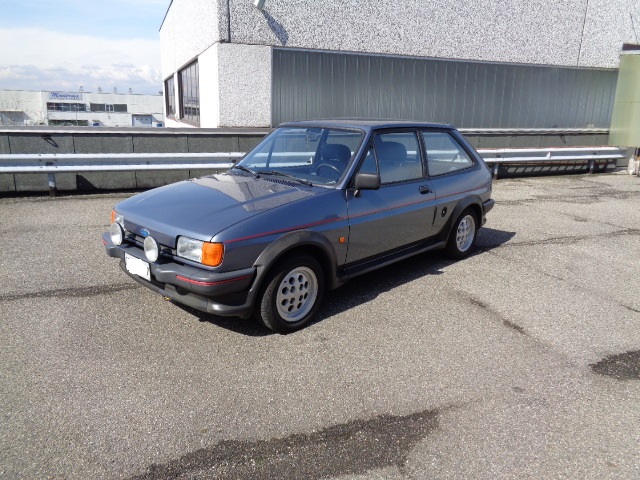 Ford Fiaesta XR2 Ford Fiaesta XR2