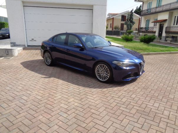 Alfa Romeo Giulia 2.2 180cv Alfa Romeo Giulia 2.2 180cv