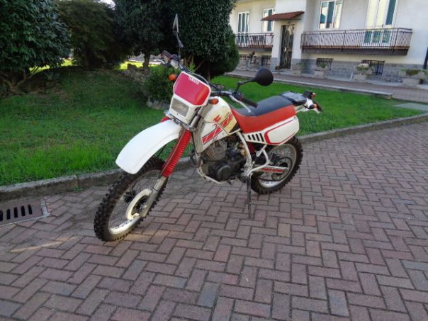 Yamaha TT 350 Yamaha TT 350