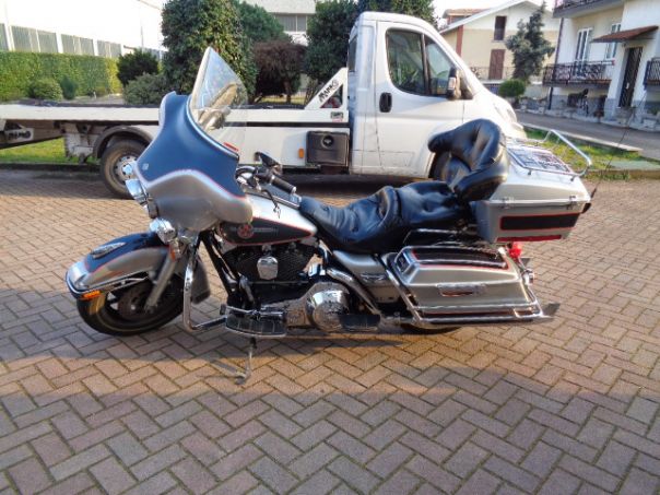 Harley Davidson Electra Glide Classic 90 th Anniversary