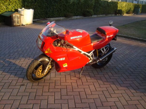 Ducati 851 biposto