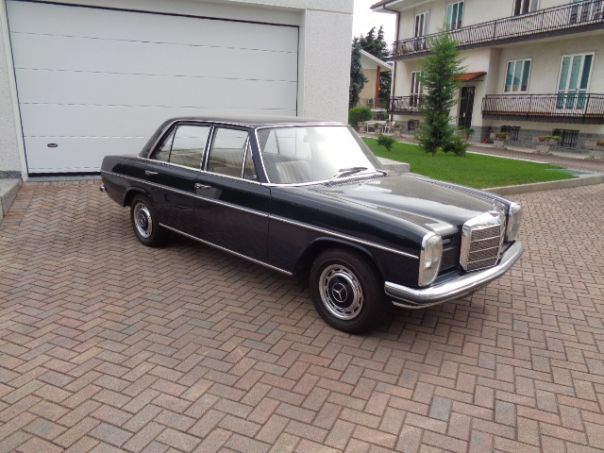 Mercedes 200