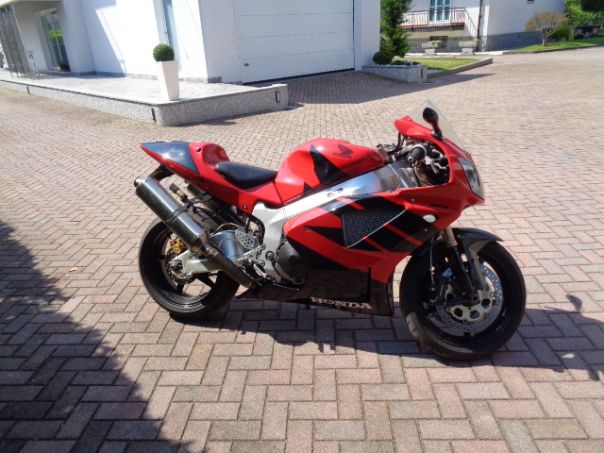 Honda VTR 1000 SP2 Honda VTR 1000 SP2