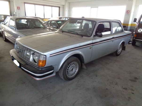 Volvo 242 GT 2.3