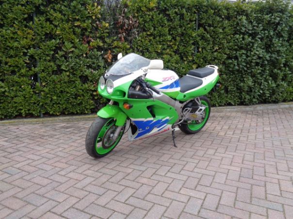 Kawasaki ZXR 750 Kawasaki ZXR 750